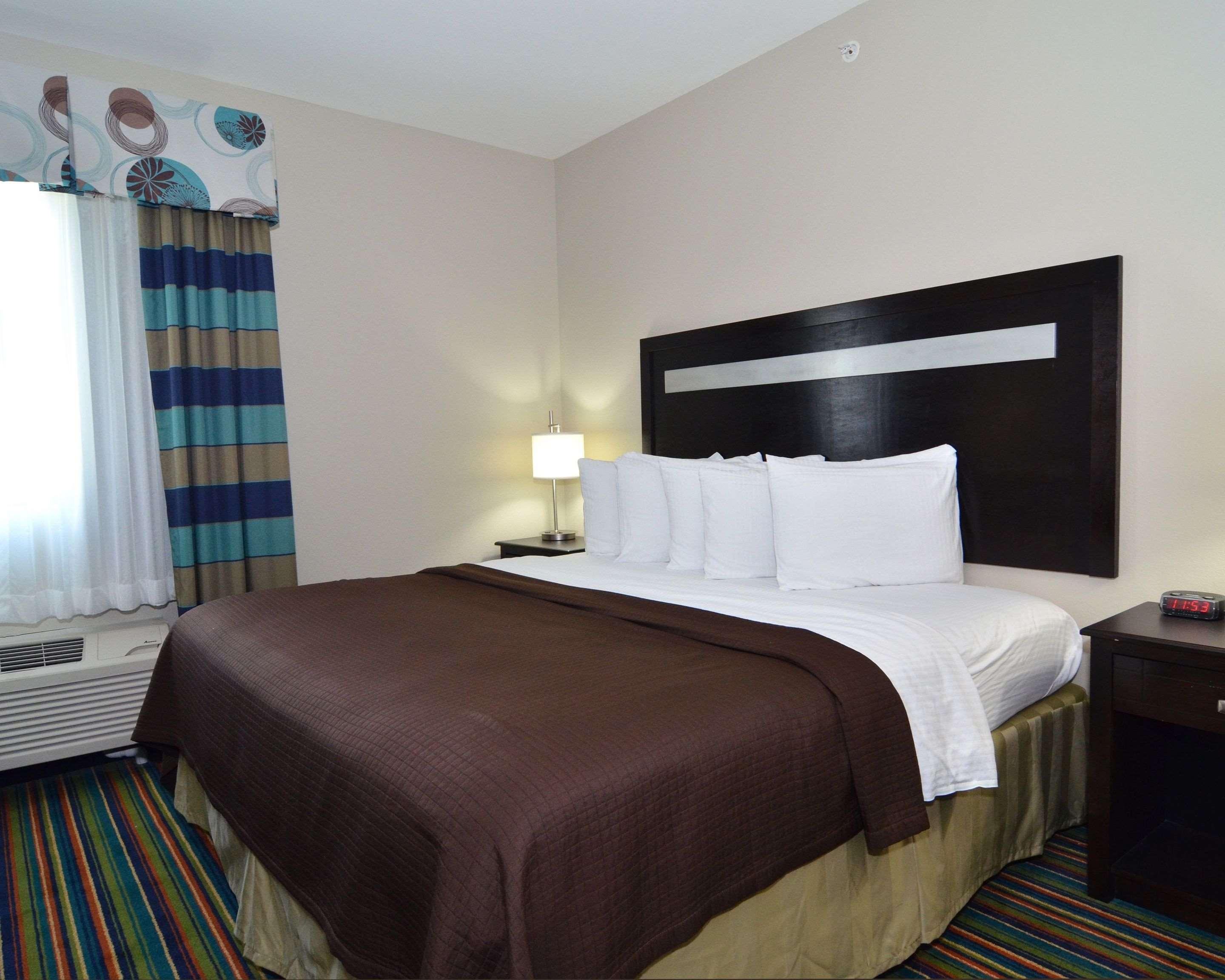 Quality Inn & Suites Kenedy - Karnes City Ngoại thất bức ảnh