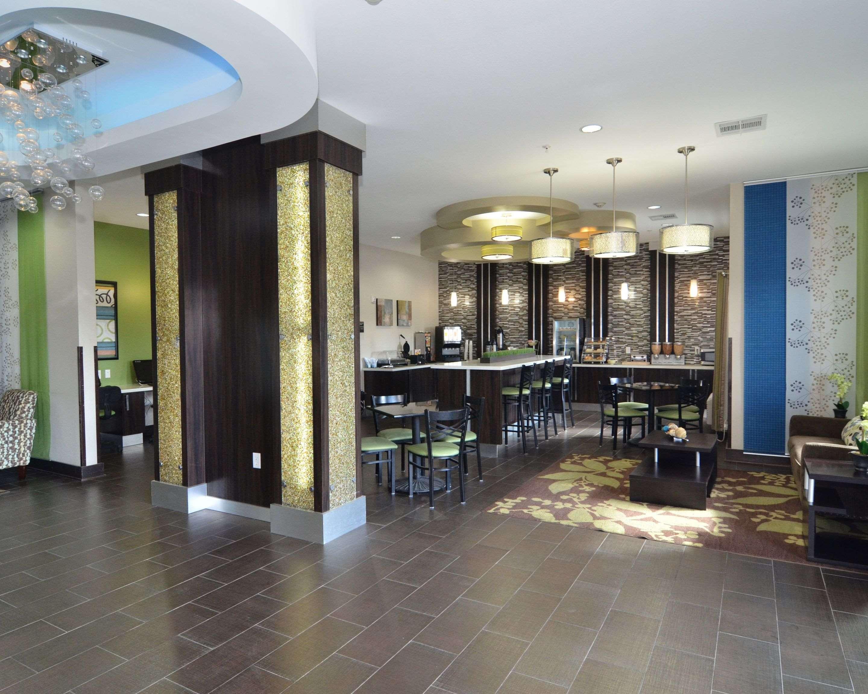 Quality Inn & Suites Kenedy - Karnes City Ngoại thất bức ảnh