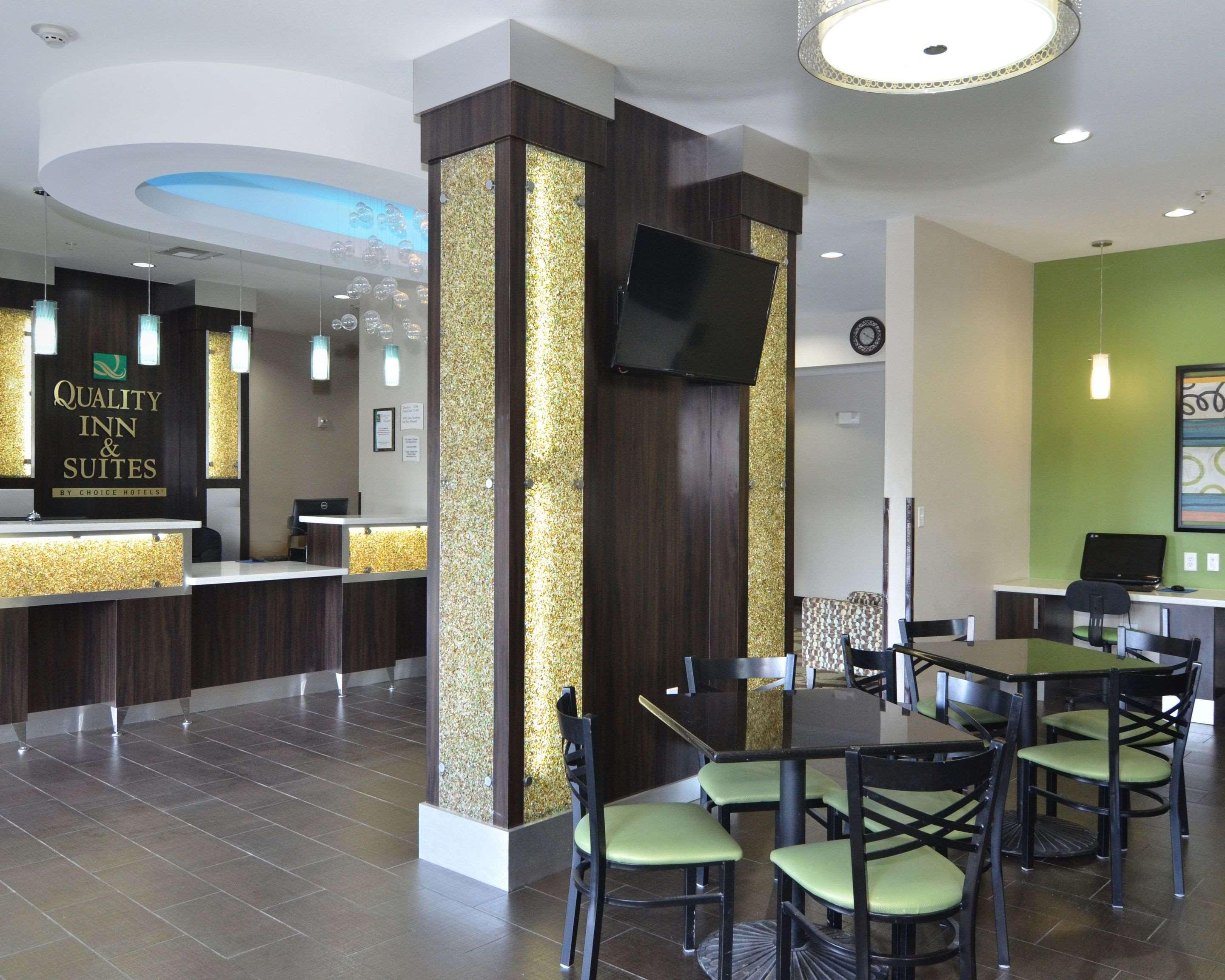 Quality Inn & Suites Kenedy - Karnes City Ngoại thất bức ảnh