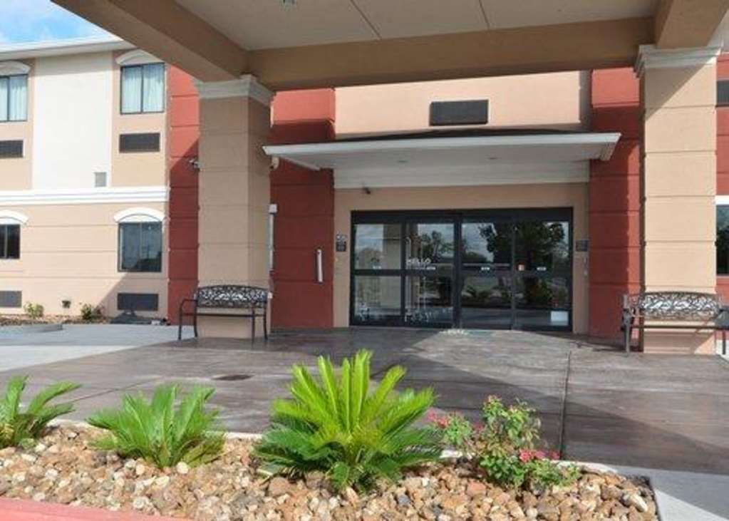 Quality Inn & Suites Kenedy - Karnes City Ngoại thất bức ảnh