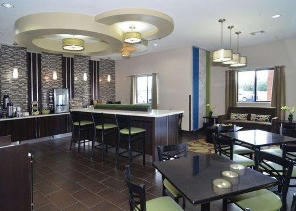 Quality Inn & Suites Kenedy - Karnes City Nhà hàng bức ảnh