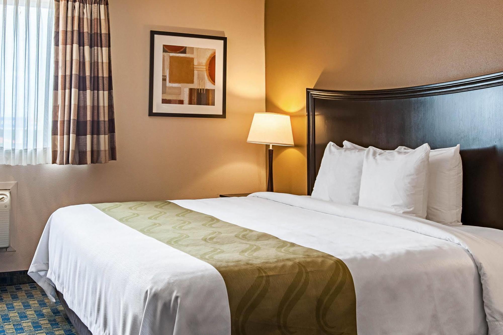 Quality Inn & Suites Kenedy - Karnes City Ngoại thất bức ảnh