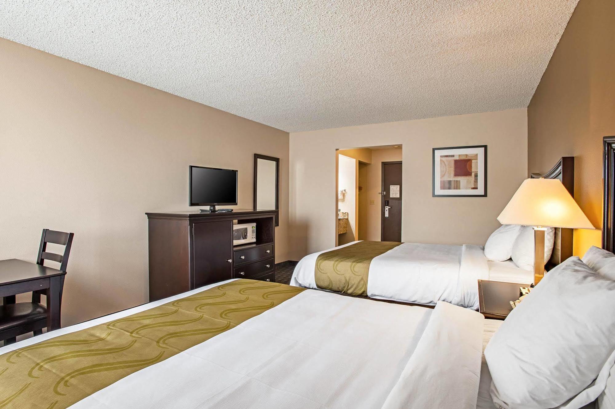 Quality Inn & Suites Kenedy - Karnes City Ngoại thất bức ảnh